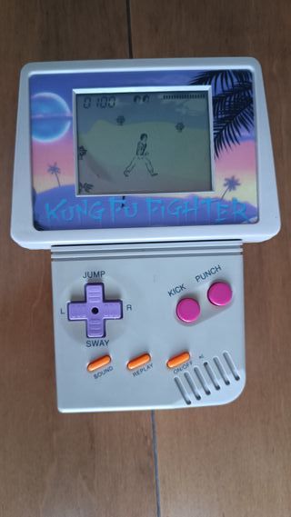 🎮 Consola retro o vintage portatil Kung Fu 80s 🕹