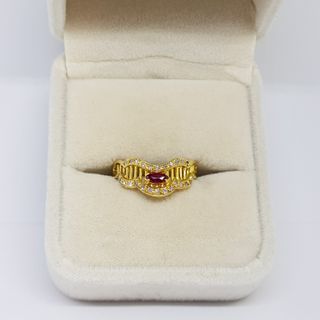 Anillo Oro 18k Rubí y Diamantes 0.26ct total