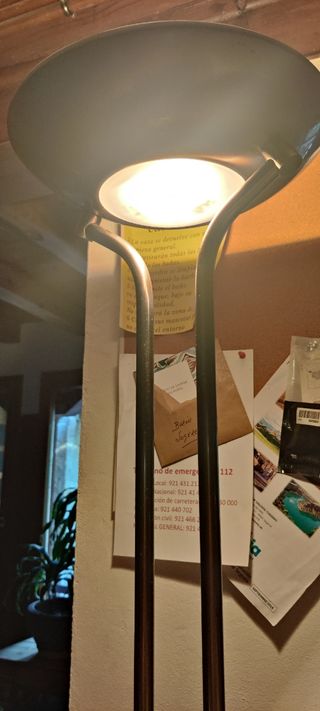 Lámpara de pie y lectura halógenas