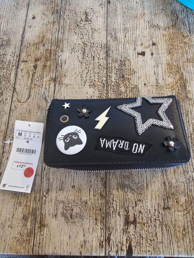 MONEDERO ROCK STRADIVARIUS