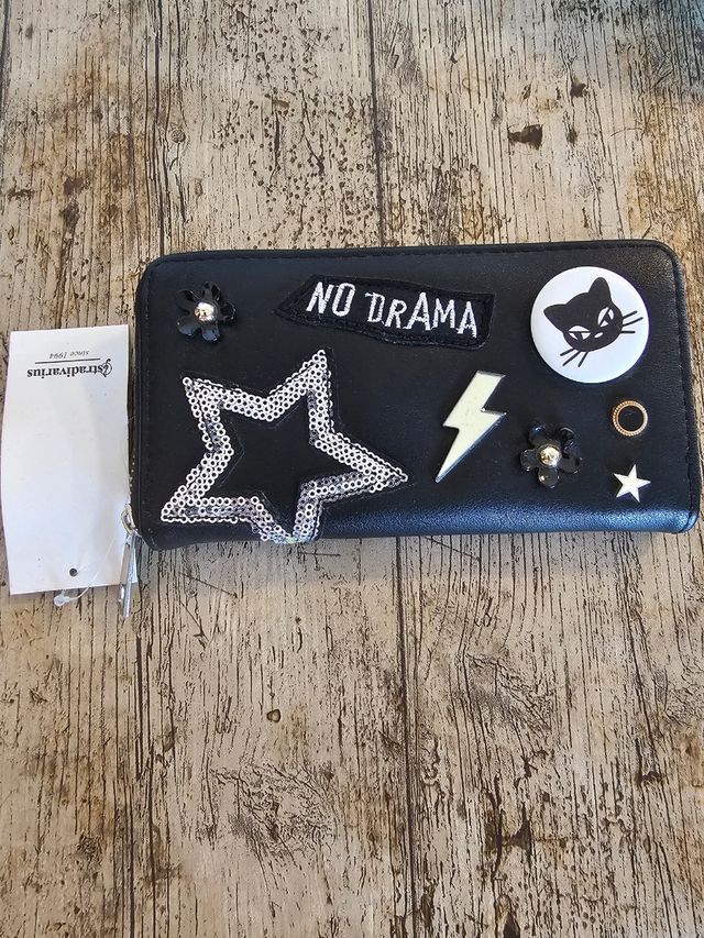 MONEDERO ROCK STRADIVARIUS