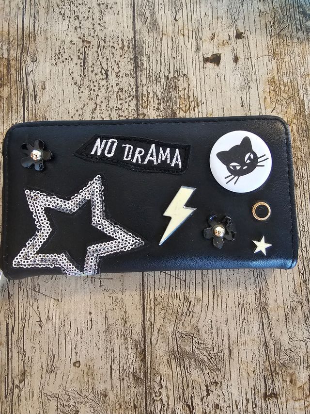 MONEDERO ROCK STRADIVARIUS