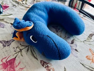 Cuscino cervicale da viaggio a forma di peluche