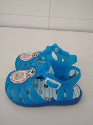 Sandálias de menino Gioseppo tamanho 20