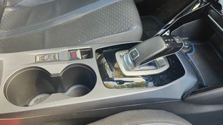 PEUGEOT 2008 (MUY CUIDADO)