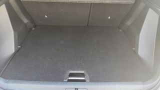 PEUGEOT 2008 (MUY CUIDADO)