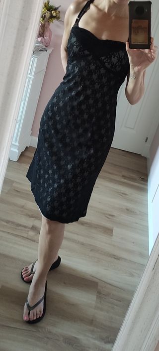 Vestido midi de encaje 