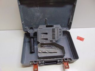 TALADRO PERCUTOR CON MALETA (164358)