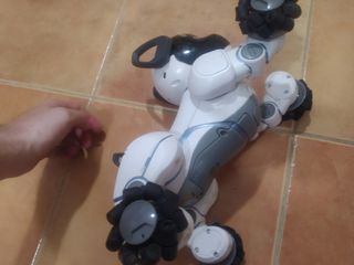 Perro robot inteligente
