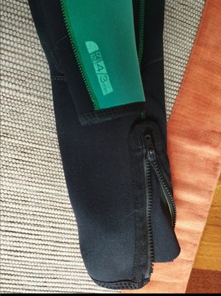 Neopreno largo talla 10 años 3 mm
