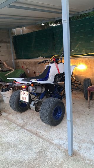 Yamaha raptor 660