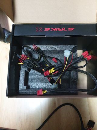 Fuente pc 1100w strike-x