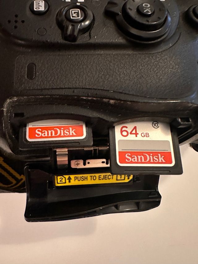 CAMARA NIKON D610 FULLFRAME