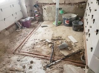 Albañil reformas alicatador solador