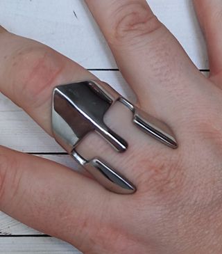 OFERTA. ANILLO ESPARTANO. DIFERENTES TALLAS. NUEVO