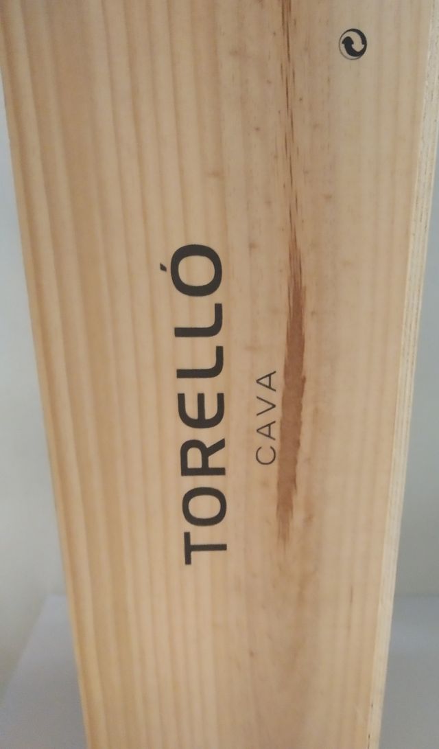 Caja de madera Torelló