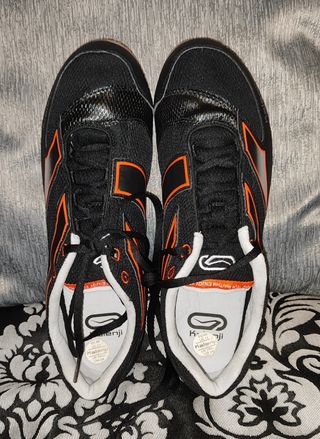 Zapatillas clavos atletismo