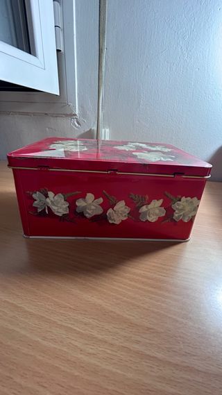 Caja metálica de Cola-Cao