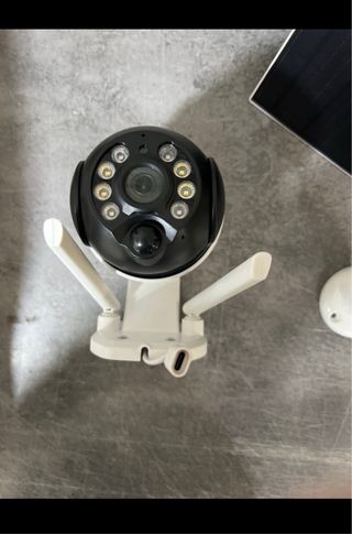 telecamera con sim 4g 5g con pannello solare