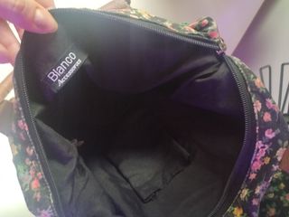 Bolso floreado