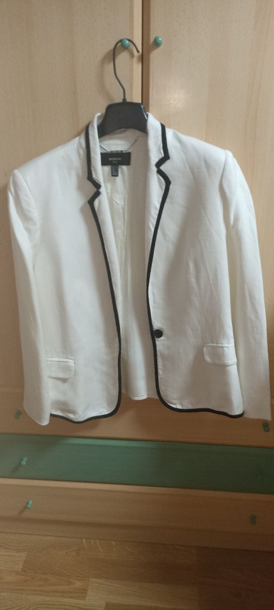 Blazers blanca verano Mango