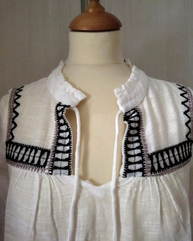 Blusa bordada Vero Moda S-M