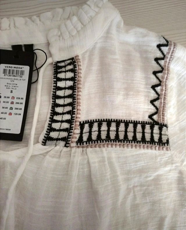 Blusa bordada Vero Moda S-M