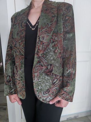 Chaqueta fiesta estampada