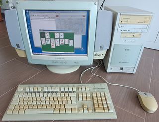 Ordenador vintage Packard Bell completo