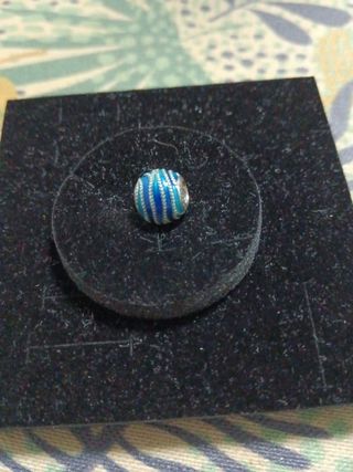 Charm en plata de ley Remolino Azul