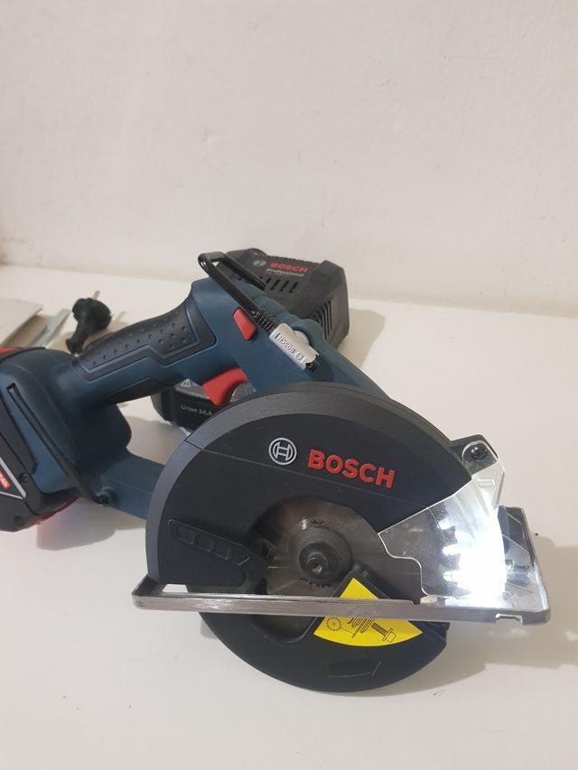 sierra circular bosch a batería