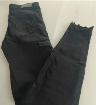 Pantaloni cargo taglia S 