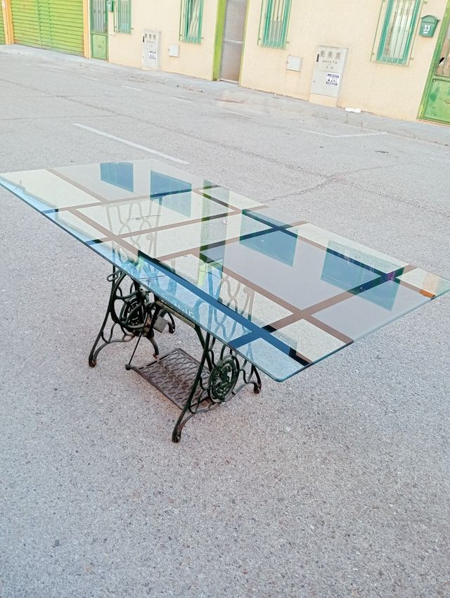 Mesa pie maquina de coser
