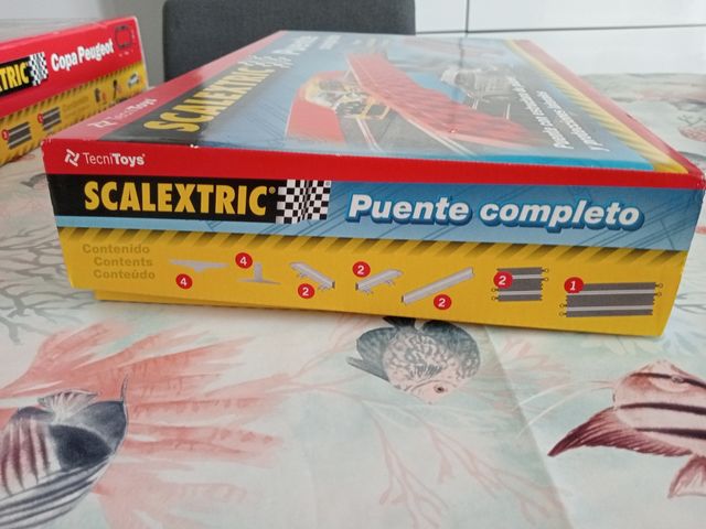 Juego Scalextric puente completo