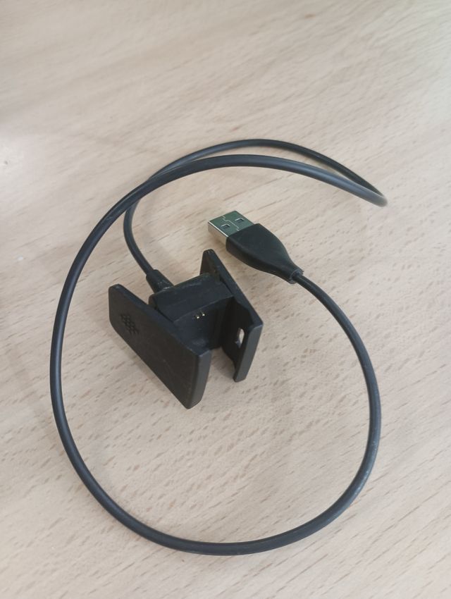 Cargador reloj decathlon