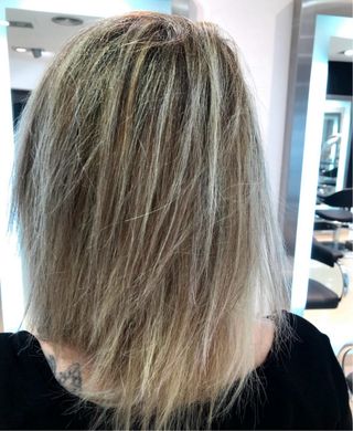 ESTETICIEN Y PELUQUERA A DOMICILIO 