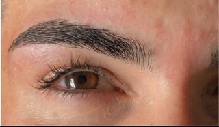 ESTETICIEN Y PELUQUERA A DOMICILIO 