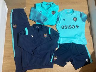 Equipacion niño Levate UD talla 11-12 años