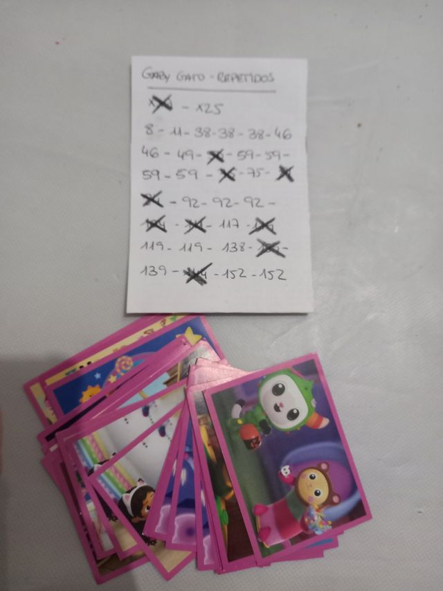 Cromos casa de muñecas de gabby