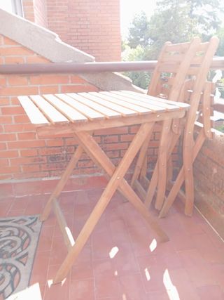 Mesa y sillas askholmen