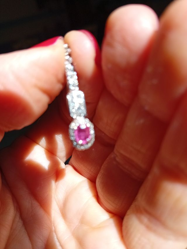 Ciondolo oro 750,brillanti e rubino