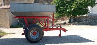 Abonadora de 7.000kg