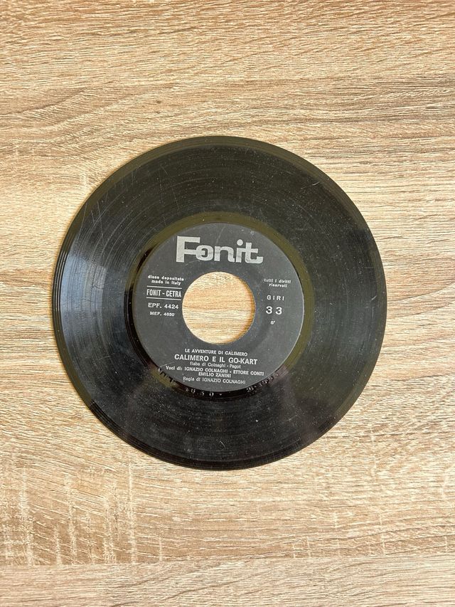 13 dischi in vinile 45 giri