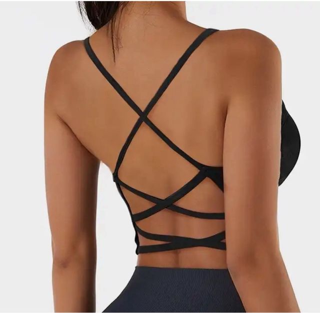 Venderé un top deportivo corto de talla "xs".