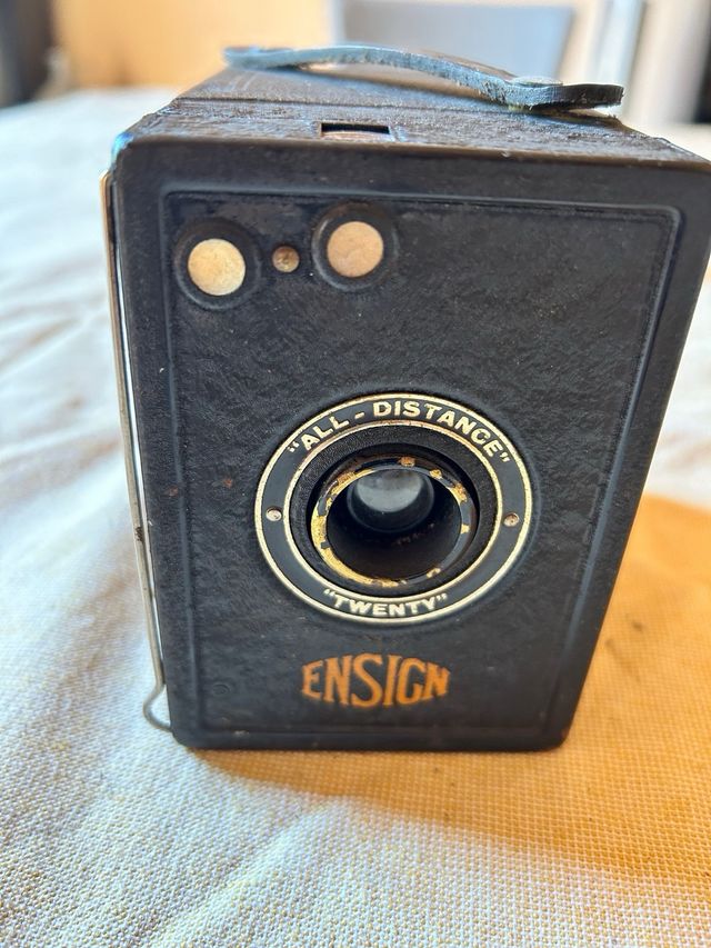 Camara Ensign