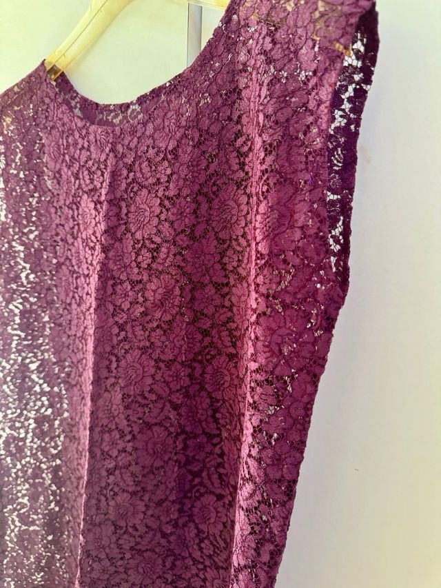 Abito in pizzo trasparente