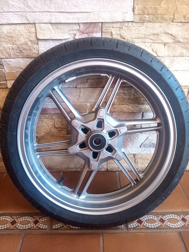 Rueda delantera Honda CBF 500