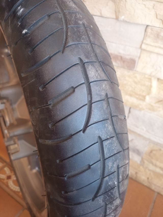 Rueda delantera Honda CBF 500