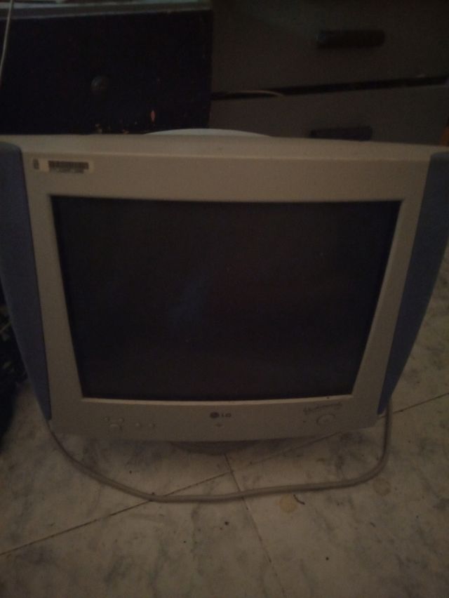 Monitor para ordenador 🖥️ LG bajo el preciosvaxel