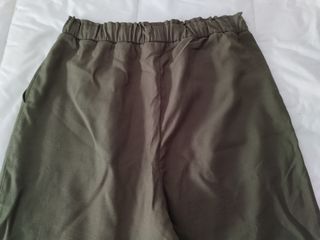 Pantalón fluido Mango